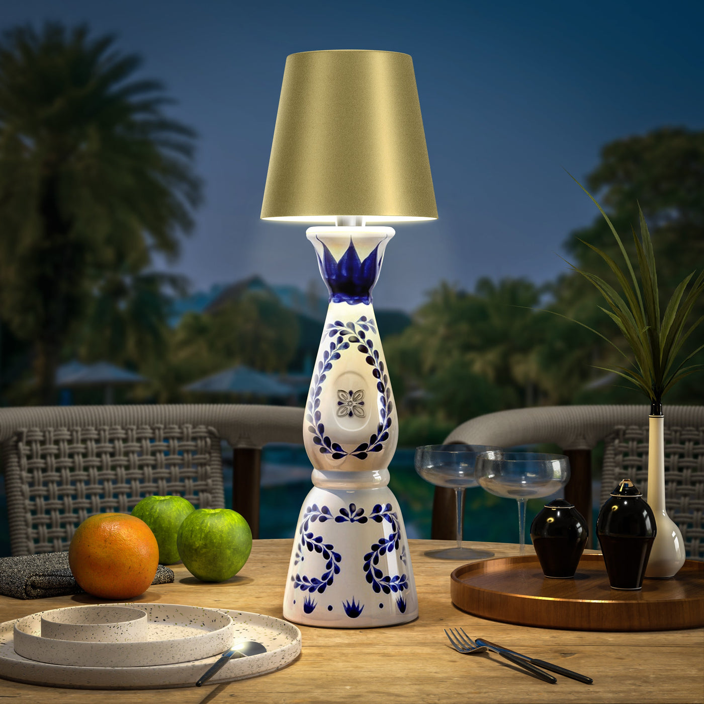 BASIC WIRELESS BOTTLE LAMP